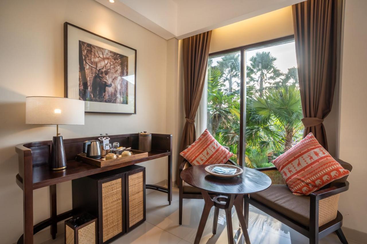 Sanctoo Suites & Villas Сукавати Экстерьер фото