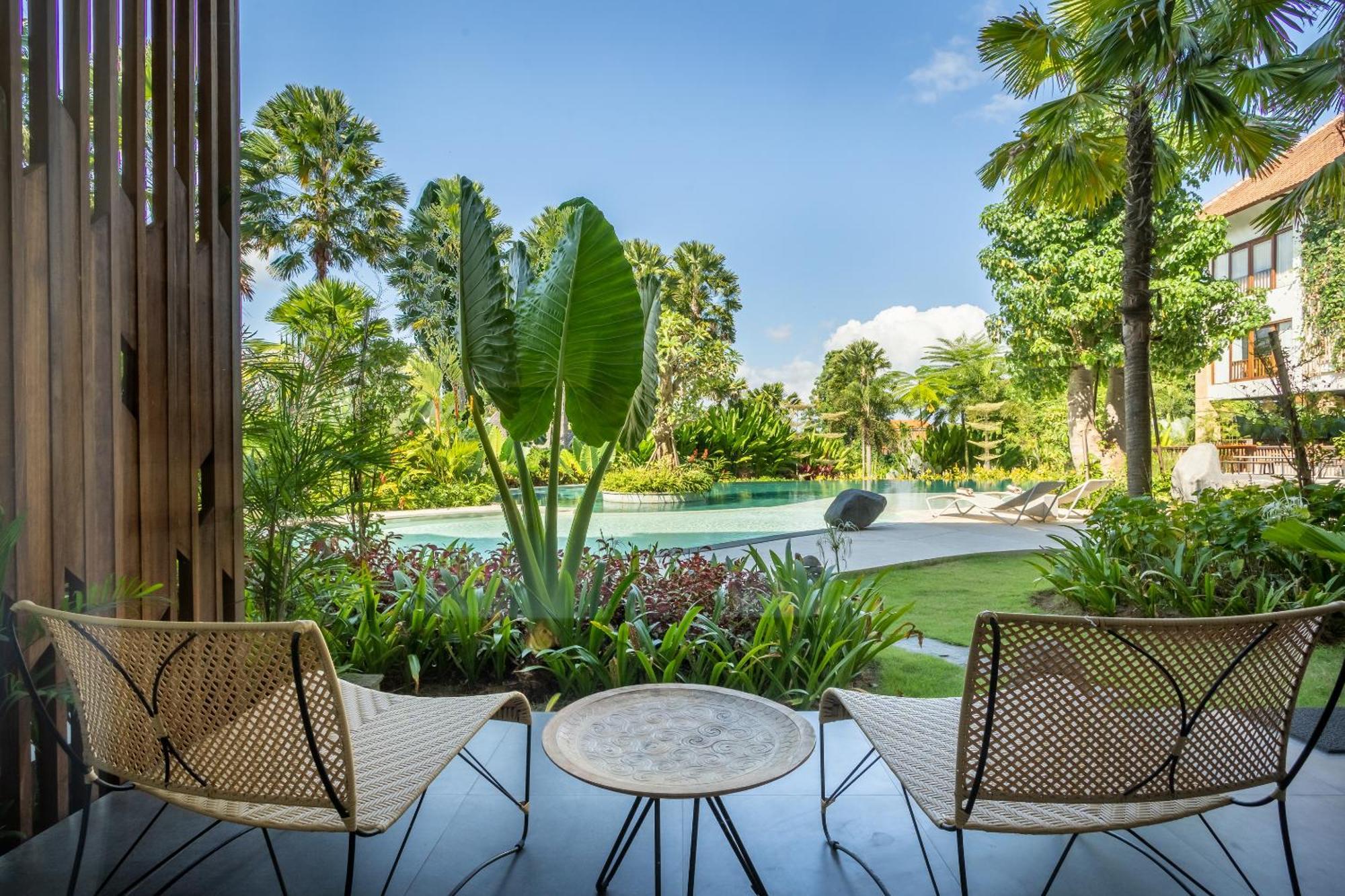 Sanctoo Suites & Villas Сукавати Экстерьер фото